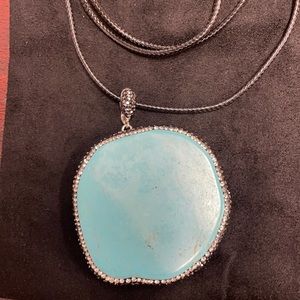 Turquoise pendant with glass stones